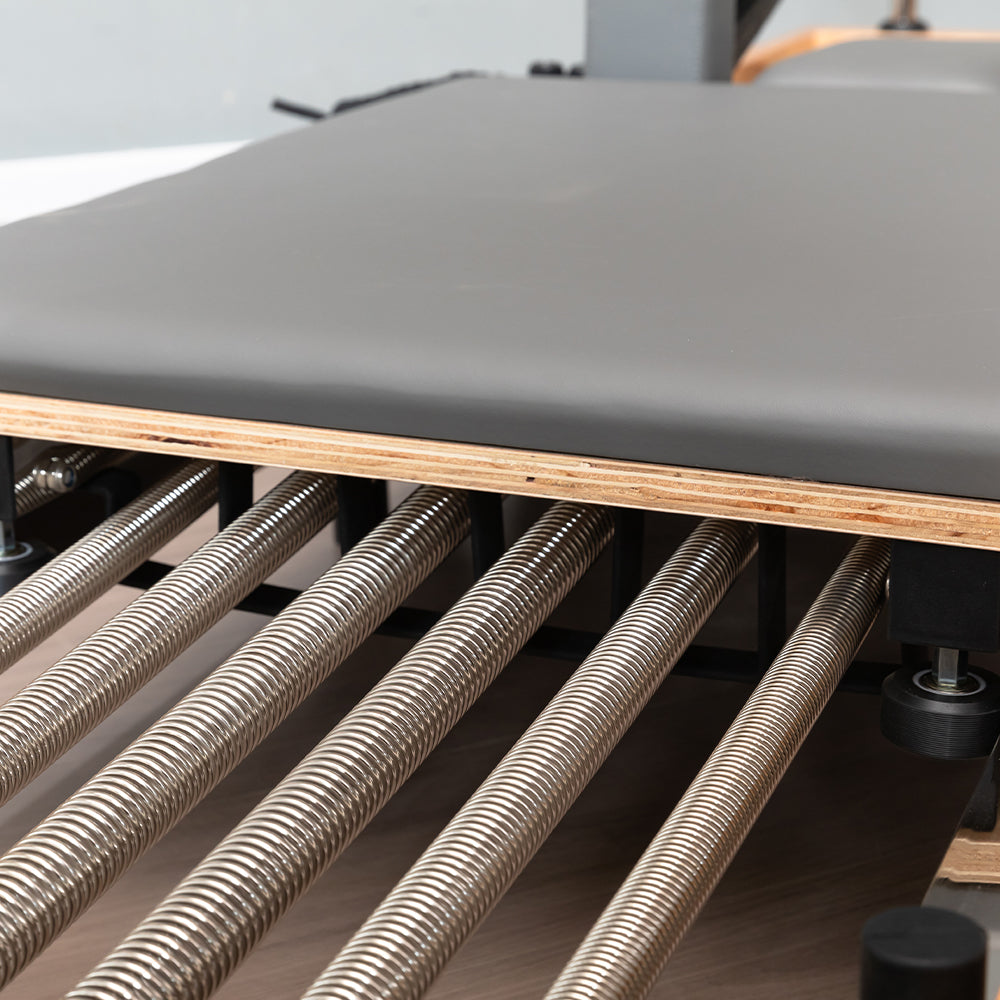 Foldable Solid Wood Frame Pilates Reformer – 6-Spring Resistance, Roll-Up Design