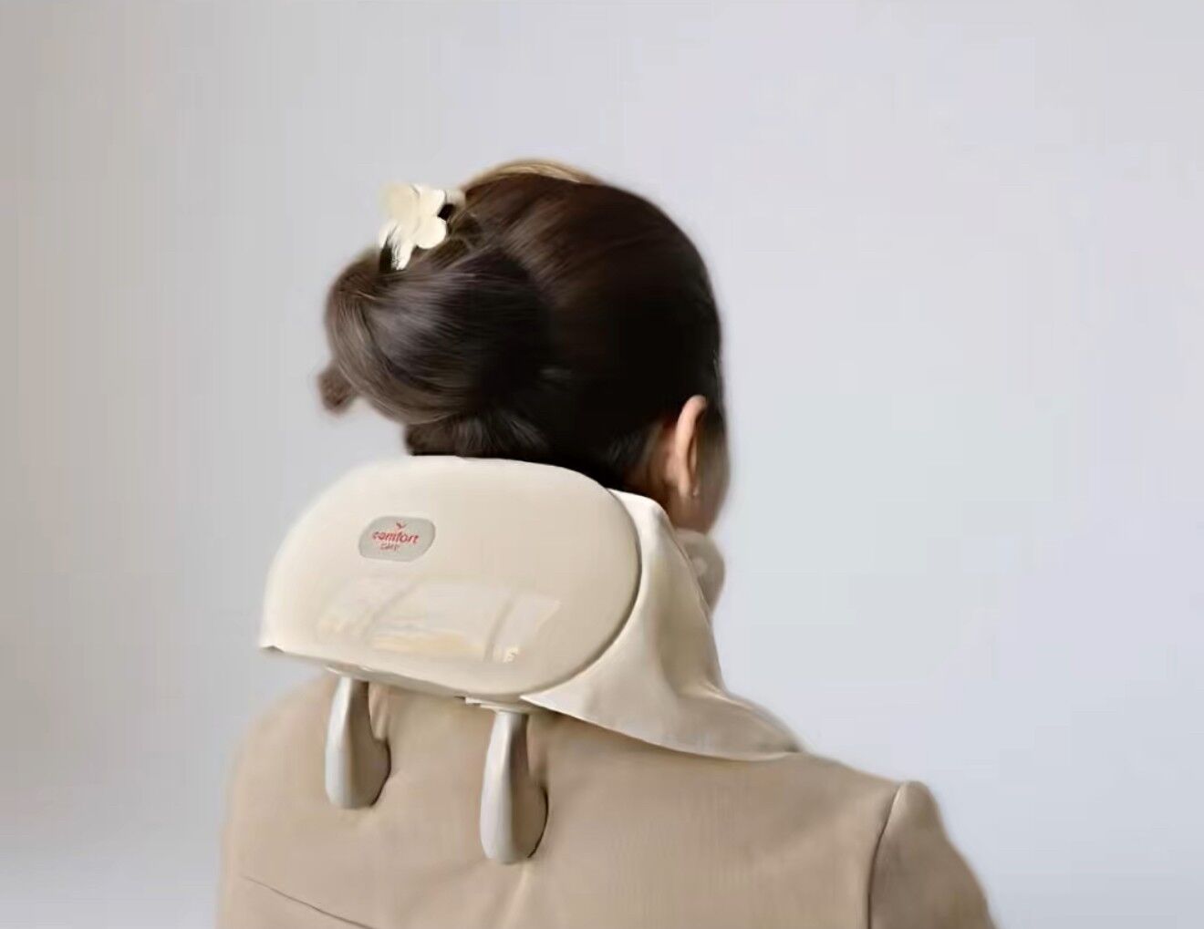 Comfort Care 3D Hands-Free Shoulder Massager
