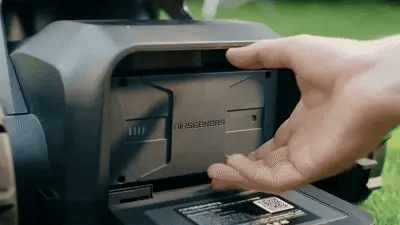 Smart Robotic Lawn Mower with 300° AI Vision - AIRSEEKERS TRON